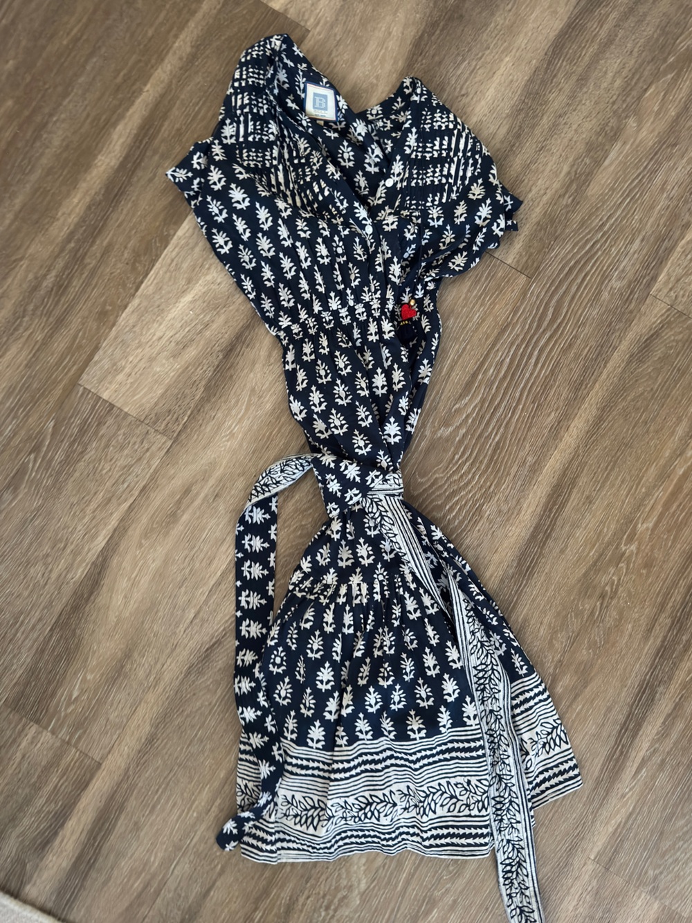 BELL Navy & White Printed Tie-Waist Women’s Dress